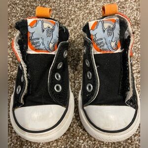 Converse Horton Hears A Who Dr. Seuss Kids Size 5